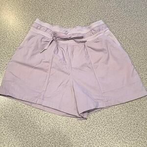 Lululemon Ribbed Nulu High-Rise Short 3.5in – Lavender Frost,Dusty Lilac -Size 4